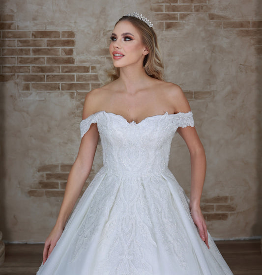Abito da sposa Meva a trapezio