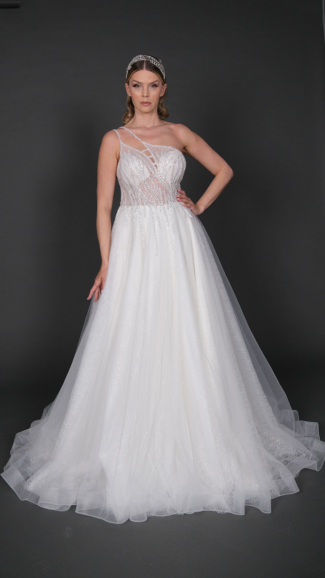 Lacın narrow skirt a line wedding dress