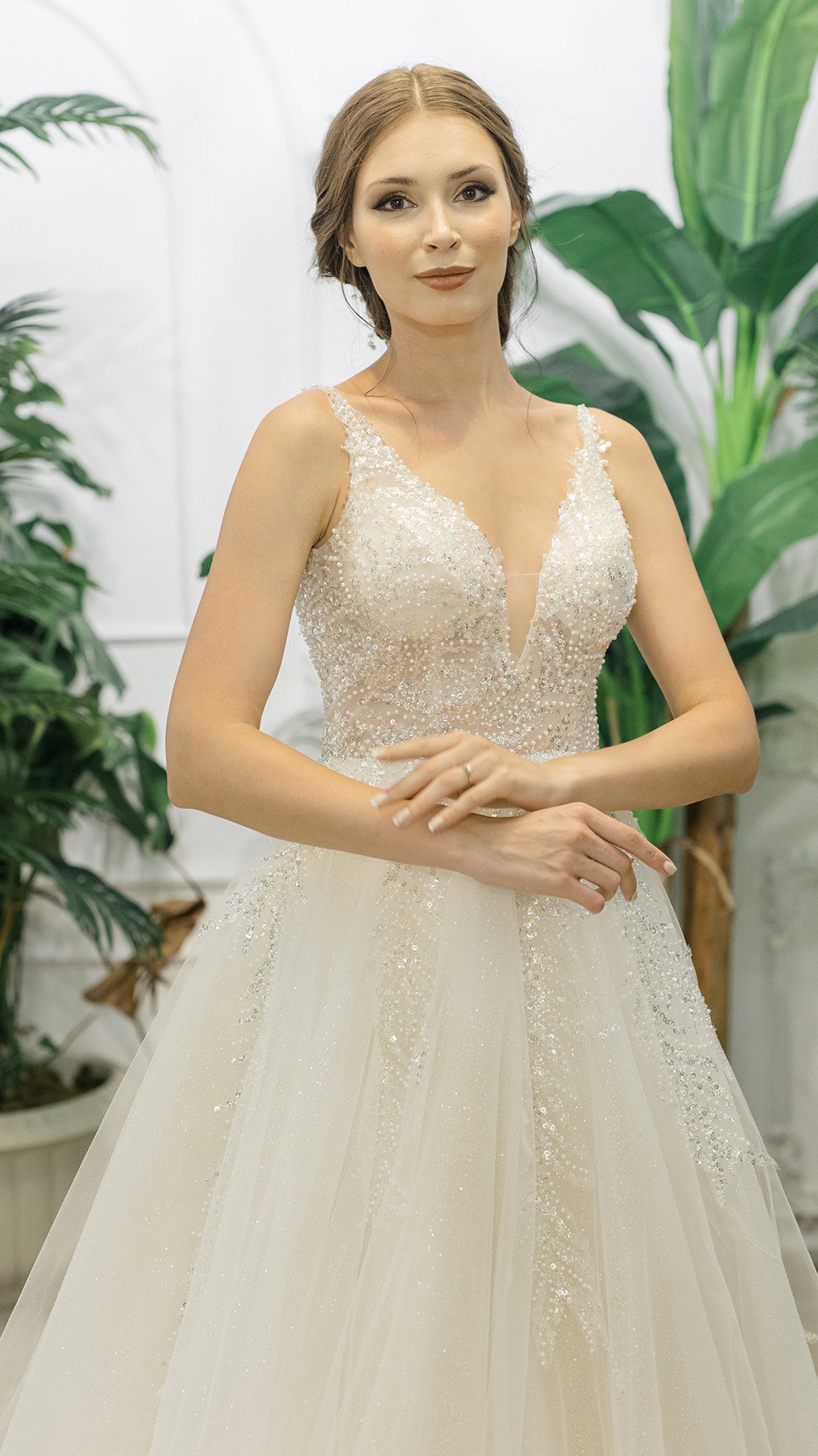 KUMRU a line narrow skirt wedding dress