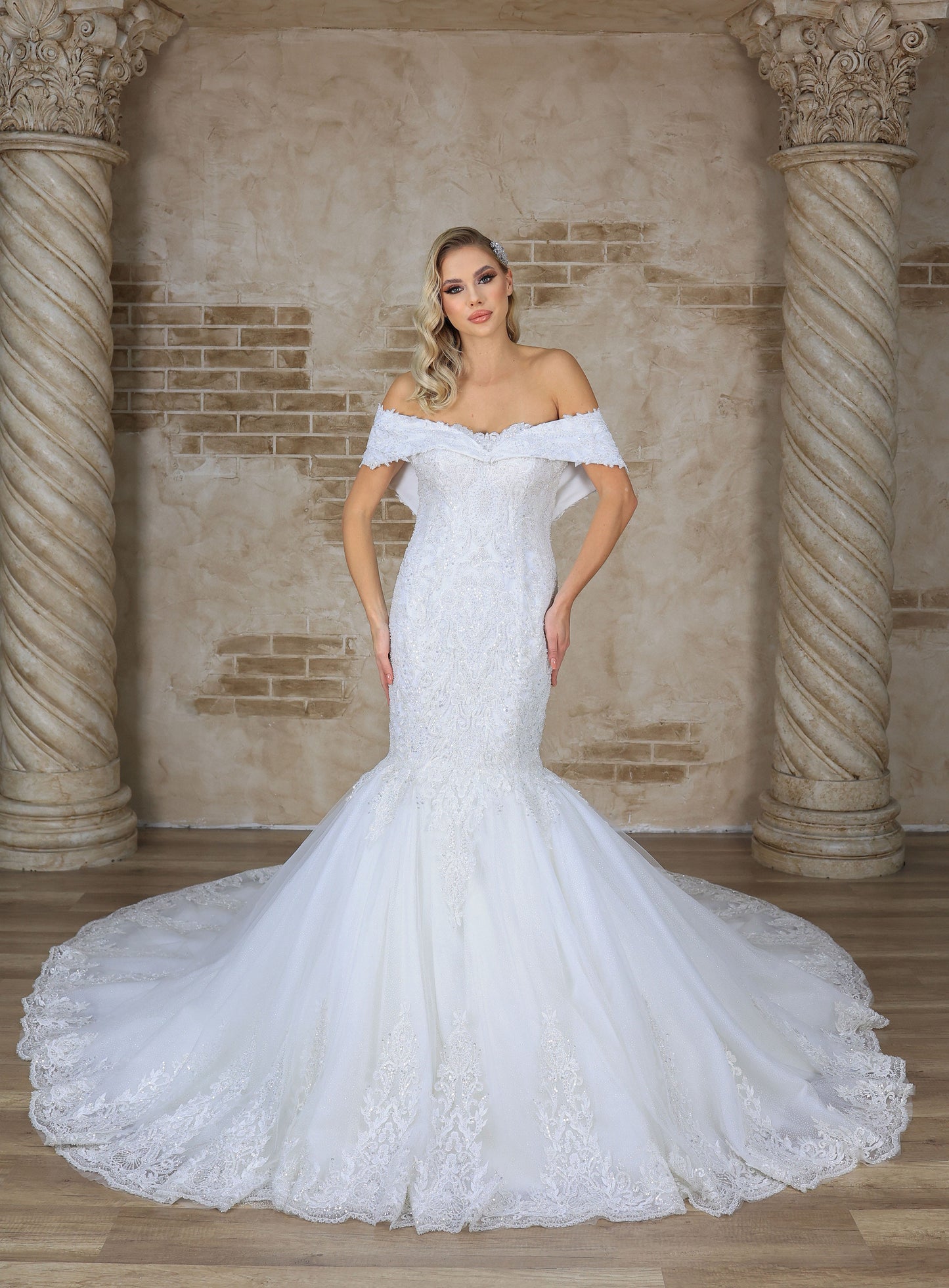 Larisa mermaid wedding dress