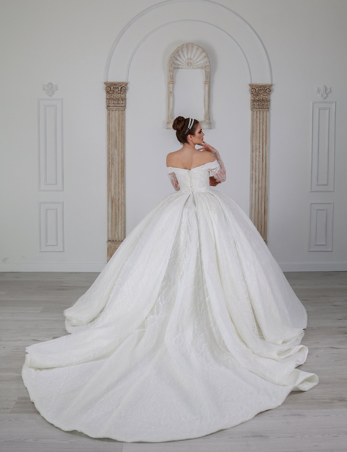 Azze ballgown wedding dress