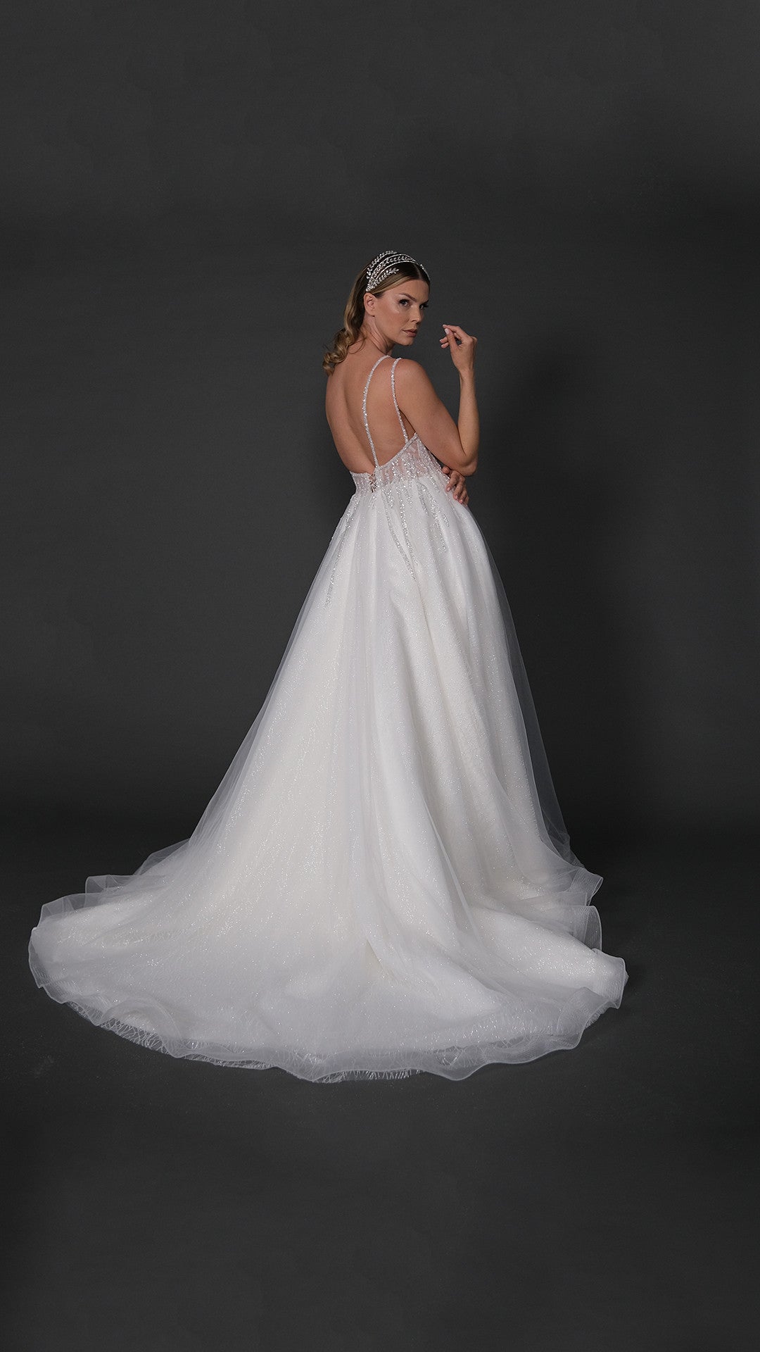 Lacın narrow skirt a line wedding dress