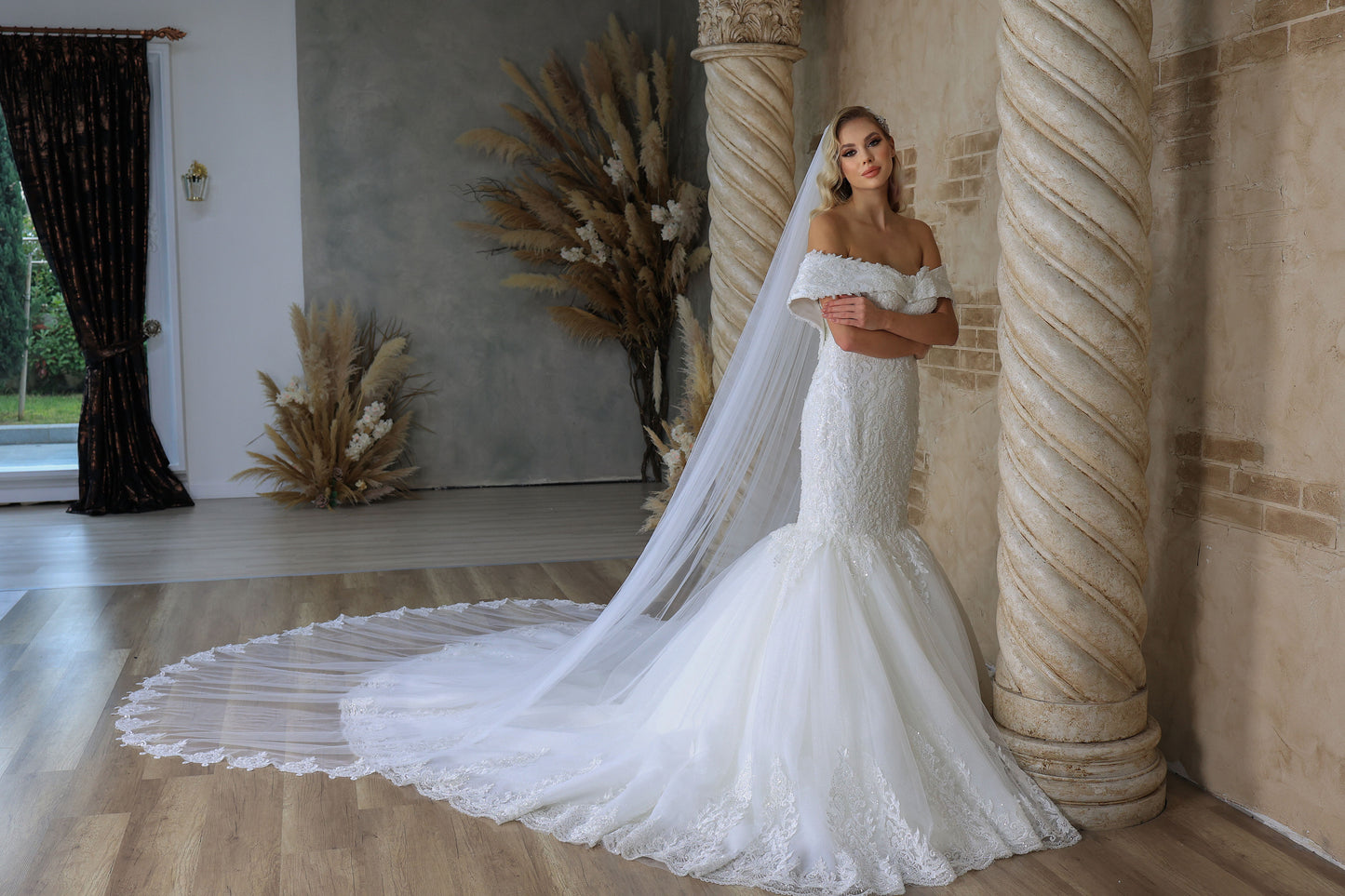 Larisa mermaid wedding dress